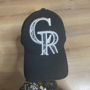 Colorado Rockies‎ Adjustable Black Hat. Excellent Used Condition.